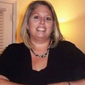 Julie Ezellimage