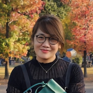 Teacher Yuuimage